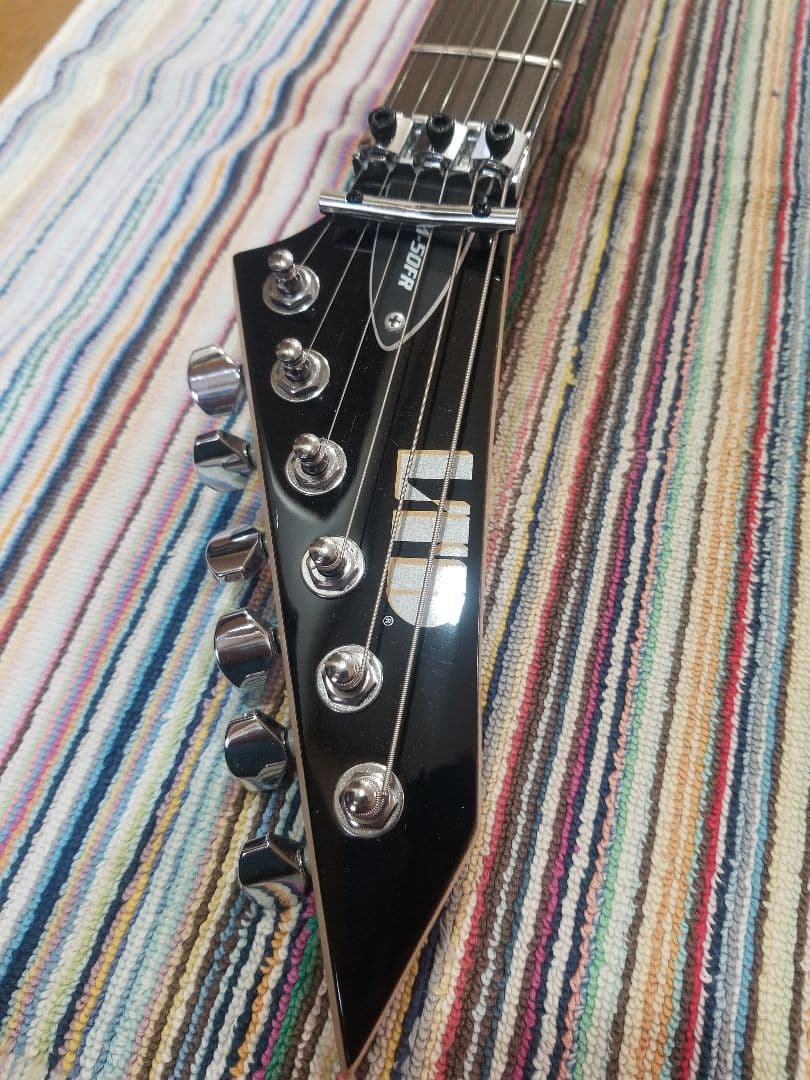 【限界値下げ】LTD (ESP) M-50 Neon Green(美品)