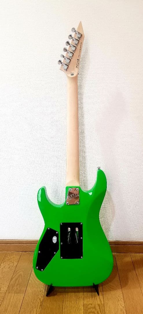 【限界値下げ】LTD (ESP) M-50 Neon Green(美品)