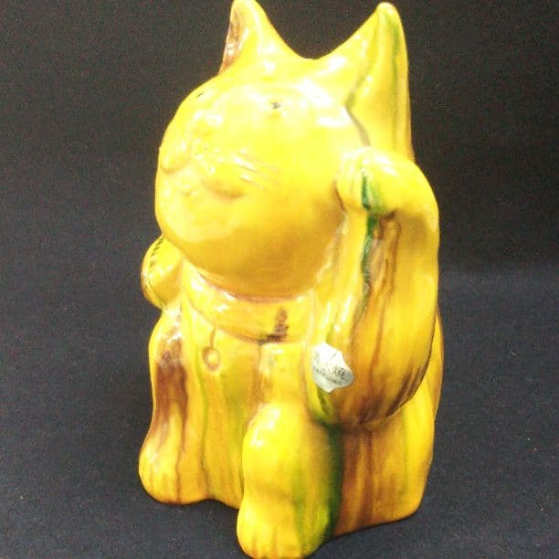 清水焼  猫三彩まねき猫（左手）