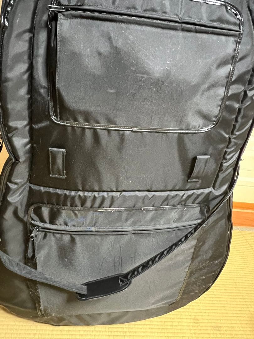 コントラバス　ケース