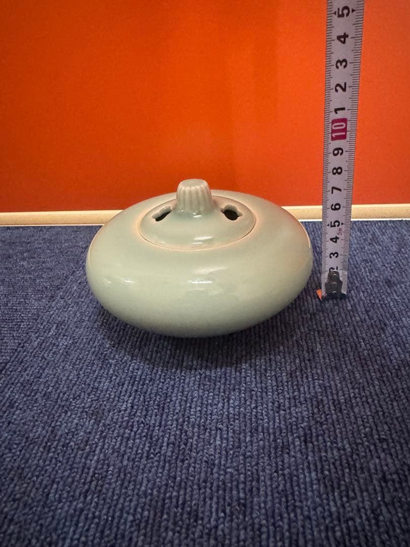 2013 青磁　香炉