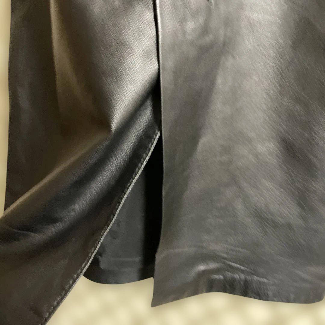 Dolce&Gabbana膝丈ブラックレザータイトスカート