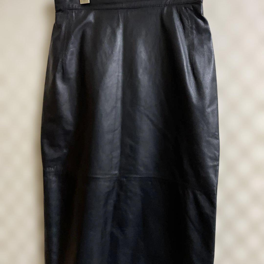 Dolce&Gabbana膝丈ブラックレザータイトスカート