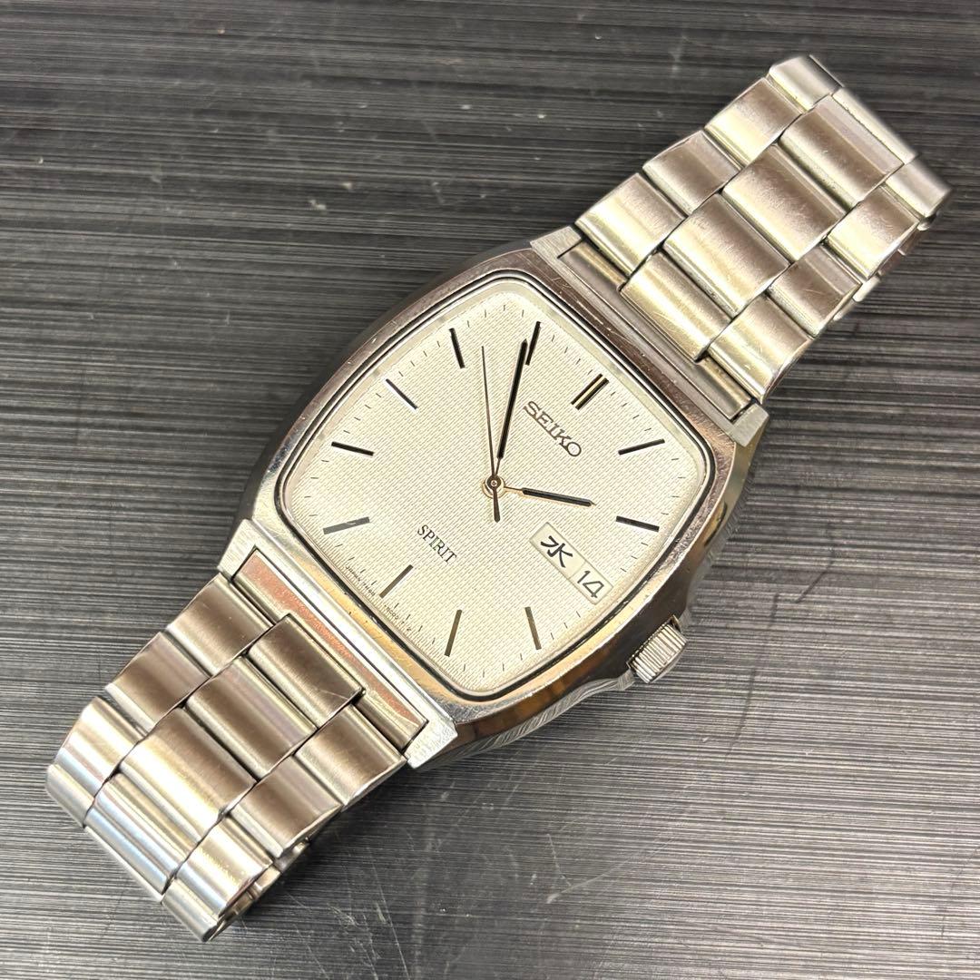 稼働 SEIKOスピリット 7N48-5000 スクエア クォーツ腕時計 メンズ