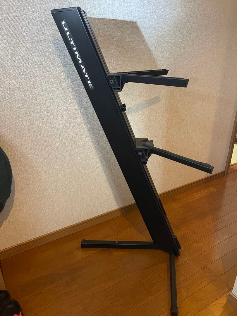 ULTIMATE キーボードスタンド 黒