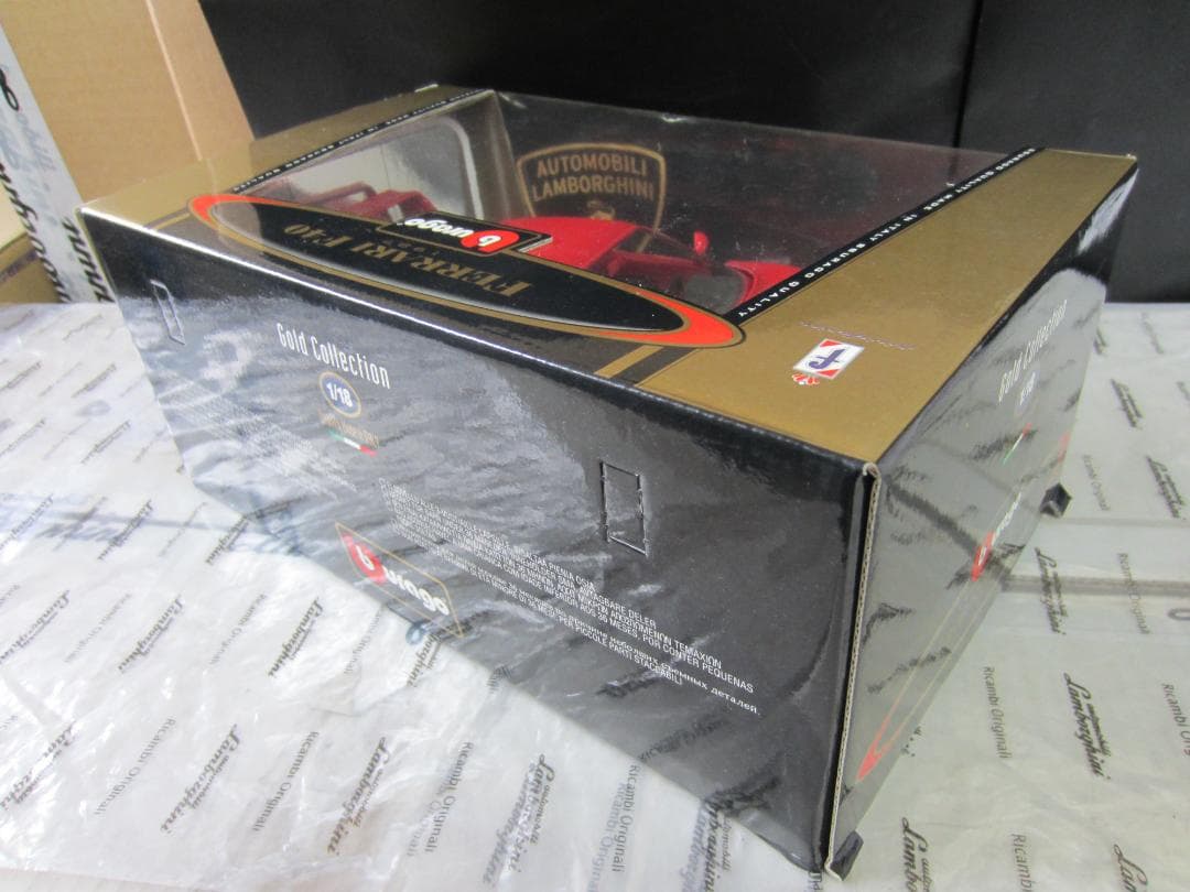 フェラ－リ・Ｆ４０・1/18 Ferrari F40