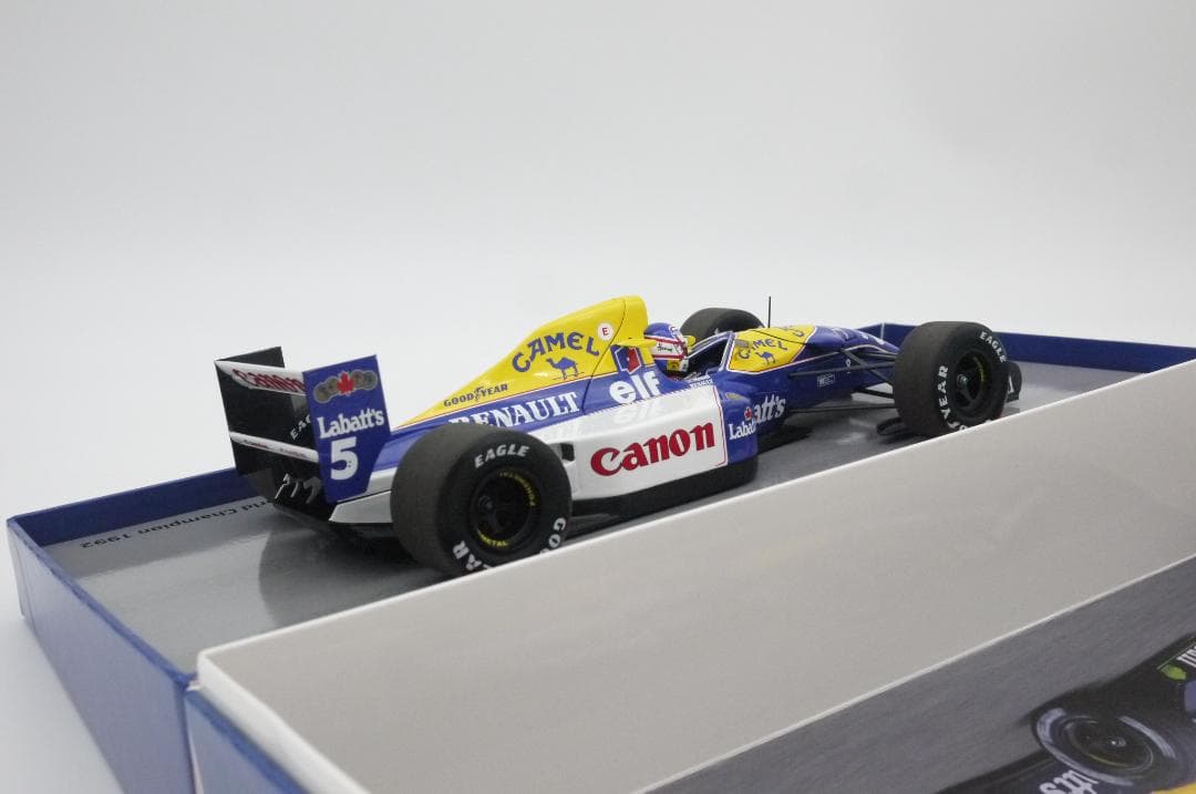 kuusプロフィ重要1/18 ウィリアムズ FW14B キャメル マンセル