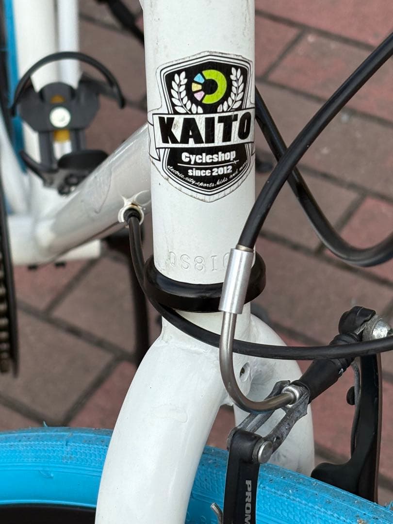 カラフル・クロスバイク(700c)関西圏内、個人配達致します。(交通費のみ)