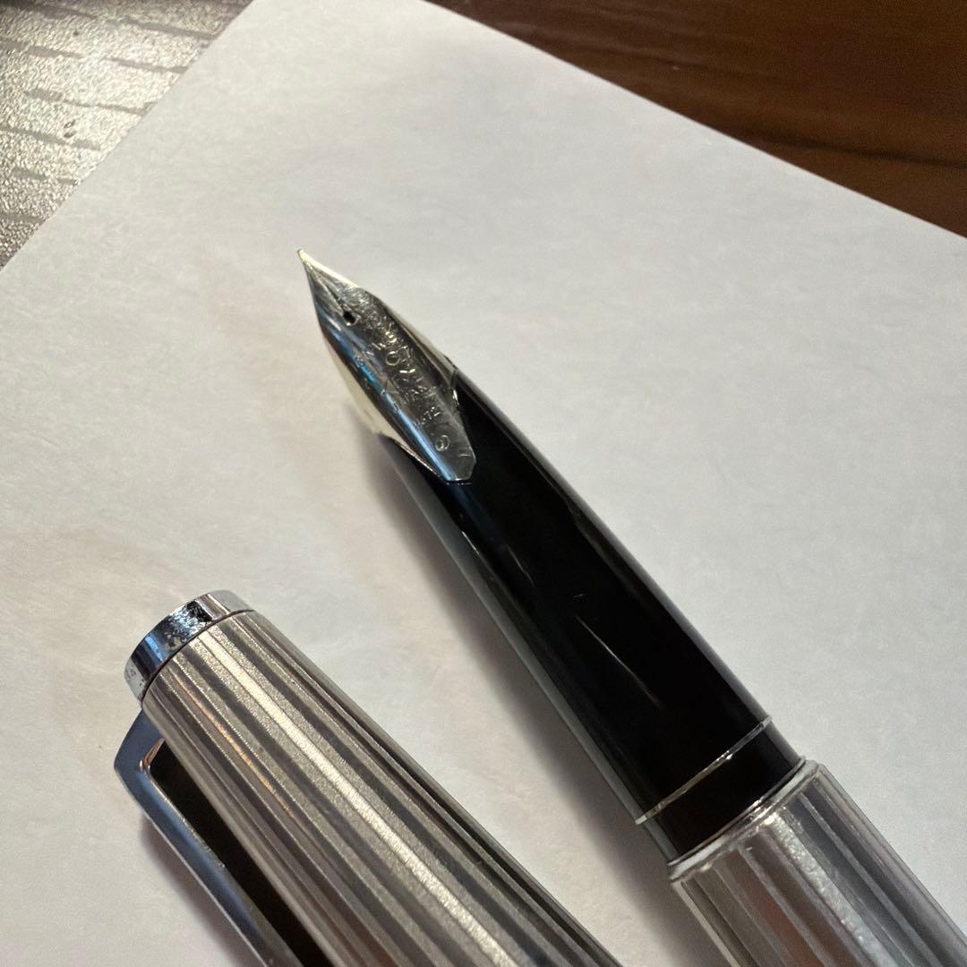 白蝕刻 PILOT カスタムストライプ 18kWG F パイロット - メルカリ