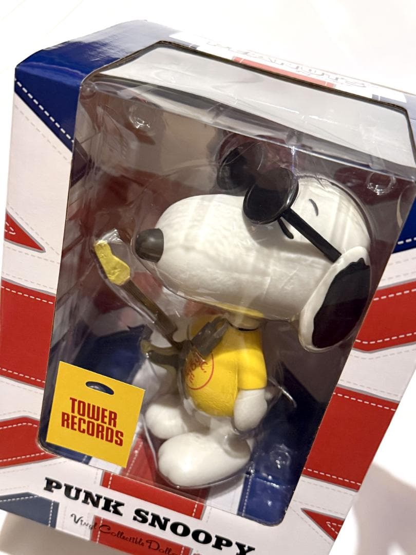 希少 PUNK SNOOPY フィギュア TOWER RECORDS 未開封品