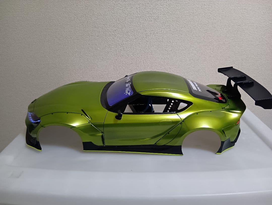 ヨコモのボジイRC SUPRA　SD-GRA90 BA PANDEM GR