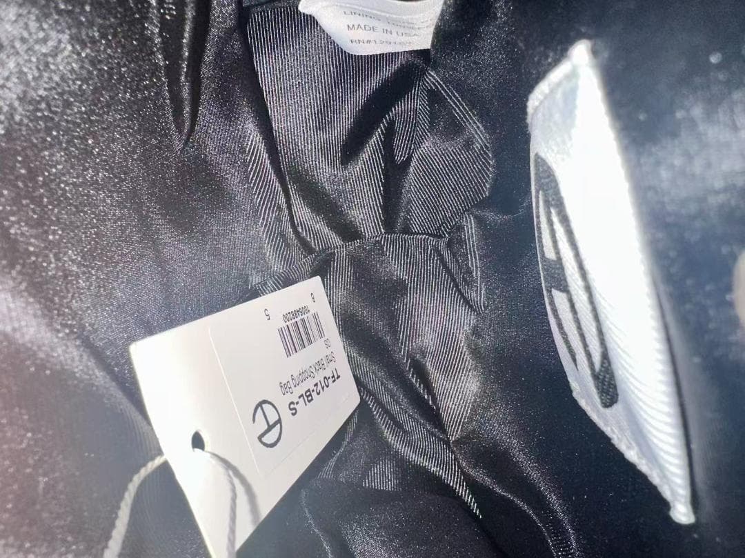 Telfarブラック ショルダーバッグ *-