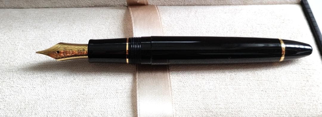 セーラー万年筆 プロフィット21 長刀研ぎ 中細(NMF)