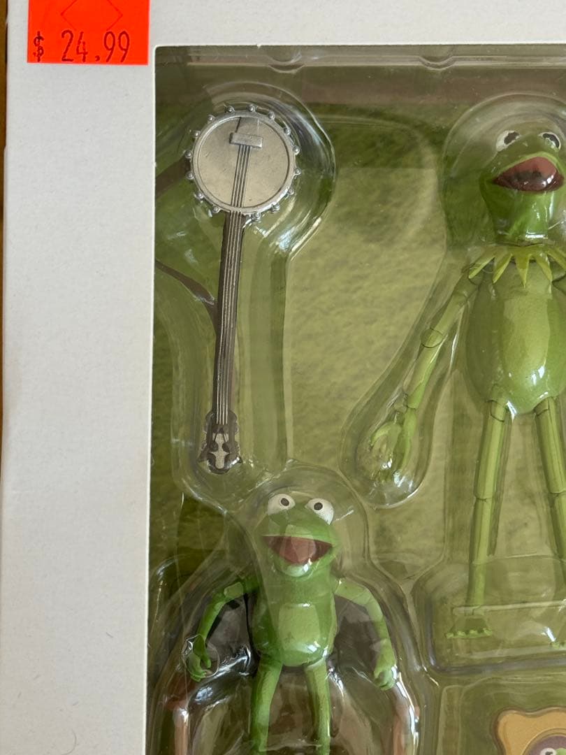 カーミット と ミスピギー の アクションフィギュア　(在庫最終)