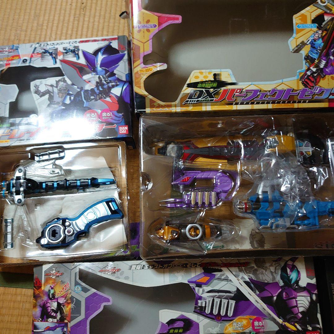 バンダイ 仮面ライダーカブトゼクターシリーズ 龍騎も有 開封済みほぼ未使用