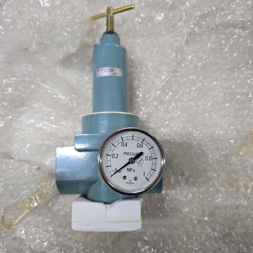 TOSHIBA落差式石油ストーブ昭和レトロ東芝石油ストーブ ヴィンテージ