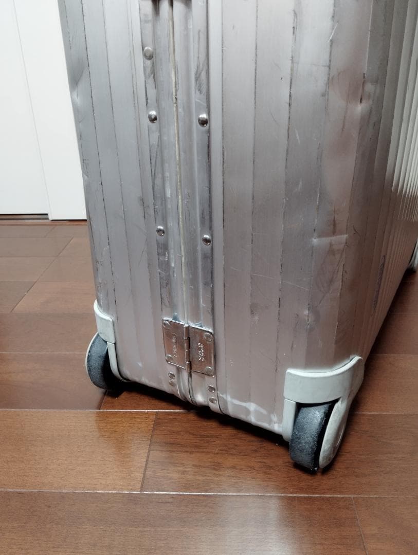 リモワスーツケース トパーズ 104リットル 4輪 廃版ヴィンテージモデル
