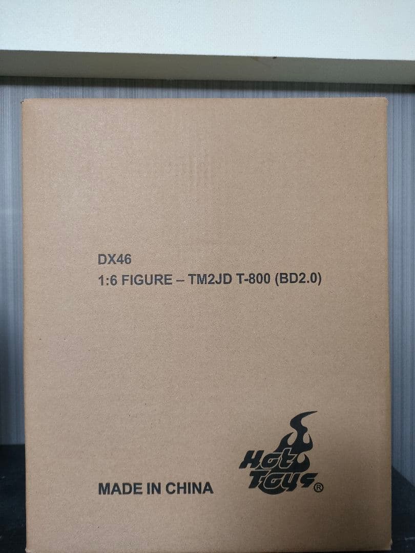 Hot Toys T-800 DX46 1:6フィギュア