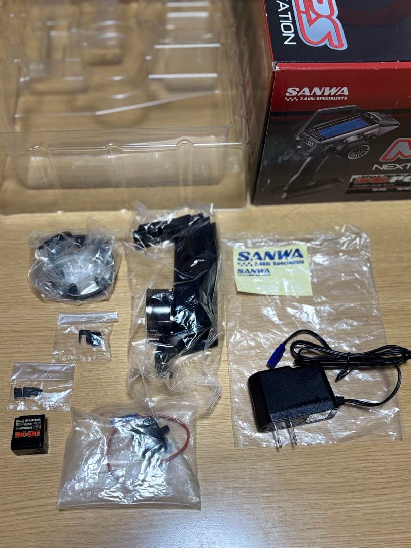 サンワ　SANWA M12S　ラジコン送信機　受信機 RX-481付き