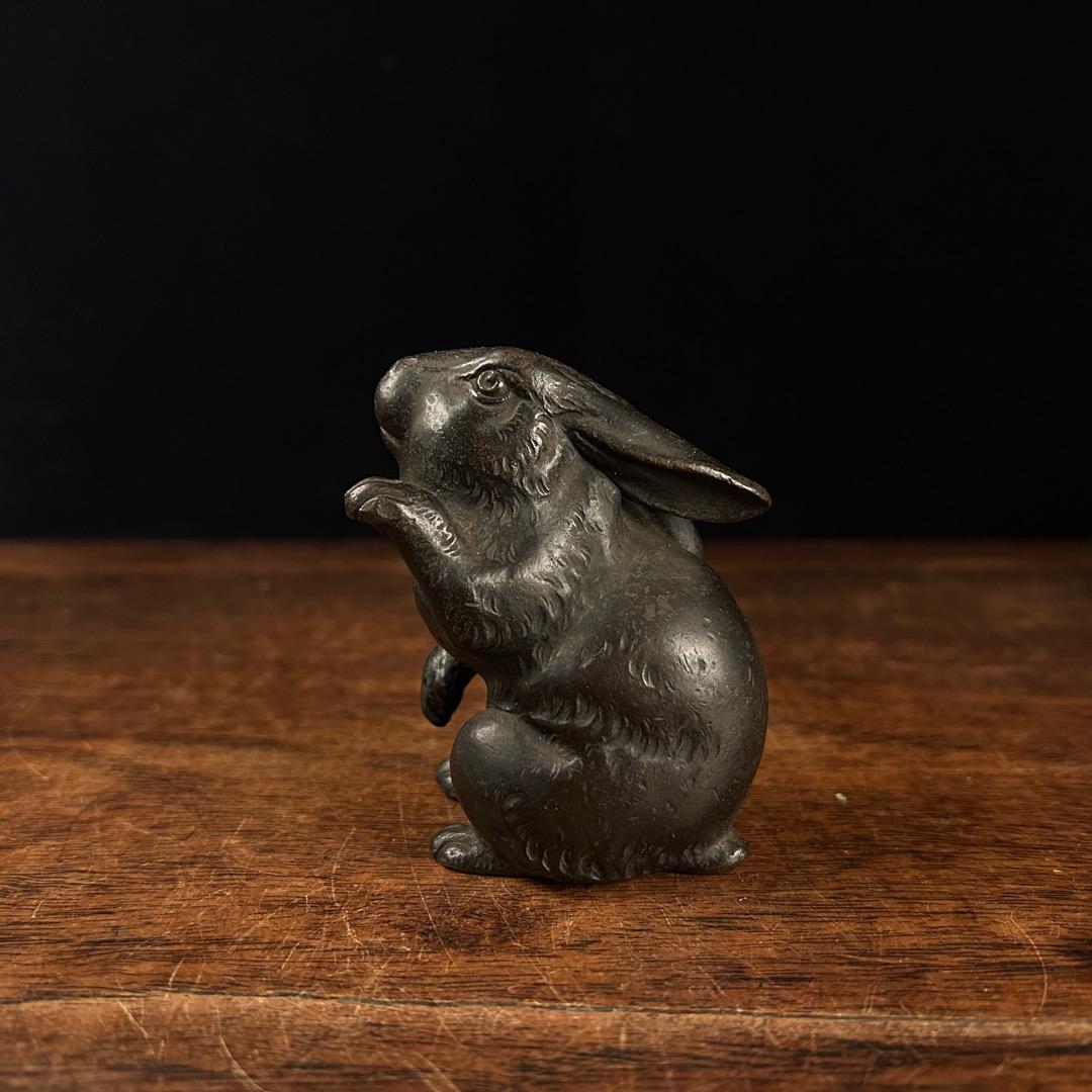 中国古美術　古銅 兎 置物Q-940