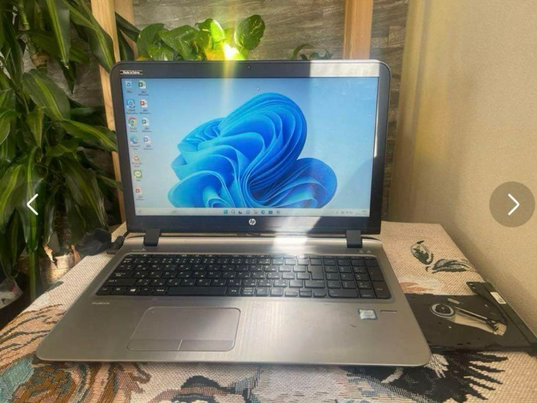 ☘️HP ProBook 450 G3☘️corei5☘️SSD☘️Windows11