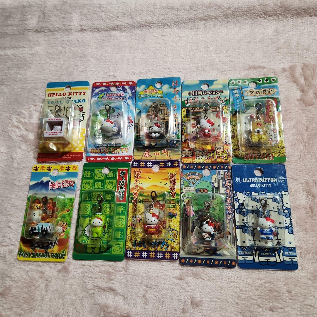 ご当地とコラボバージョン キティ根付け50個セット L108599066