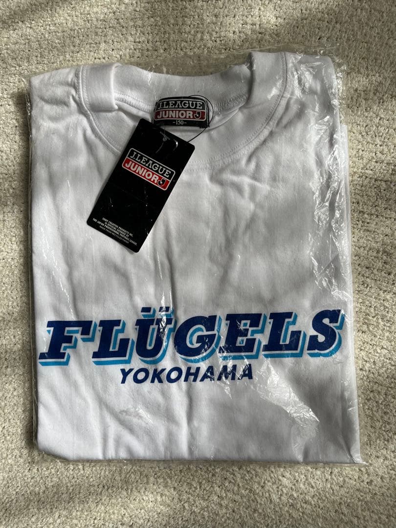 横浜フリューゲルス ミズノ J.リーグユニフォーム 、タオル、Tシャツセット