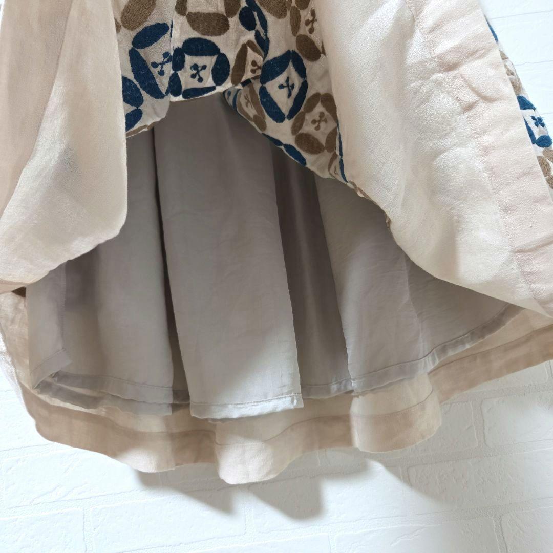 【mina perhonen　ミナ ペルホネン】　刺繍　リネン　スカート　タック