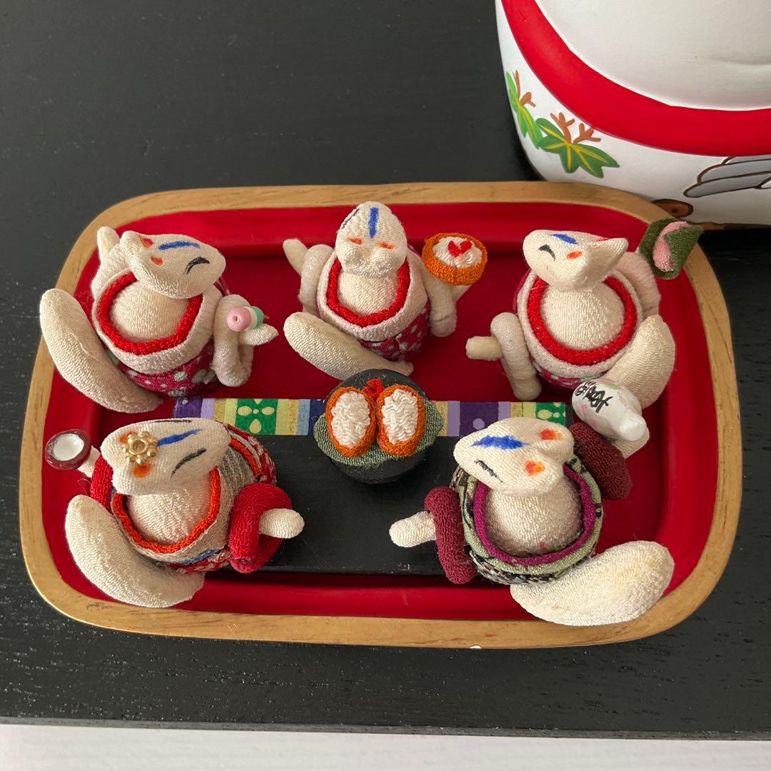 キツネのお雛様　ミニ雛 創作縮緬人形　ひな祭り　 犬筥