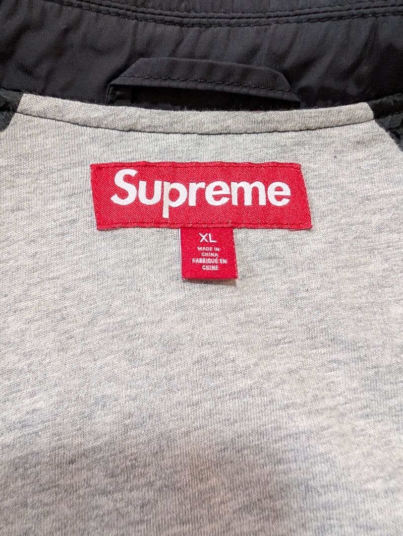 Supreme オールドイングリッシュアーチロゴナイロンコーチジ