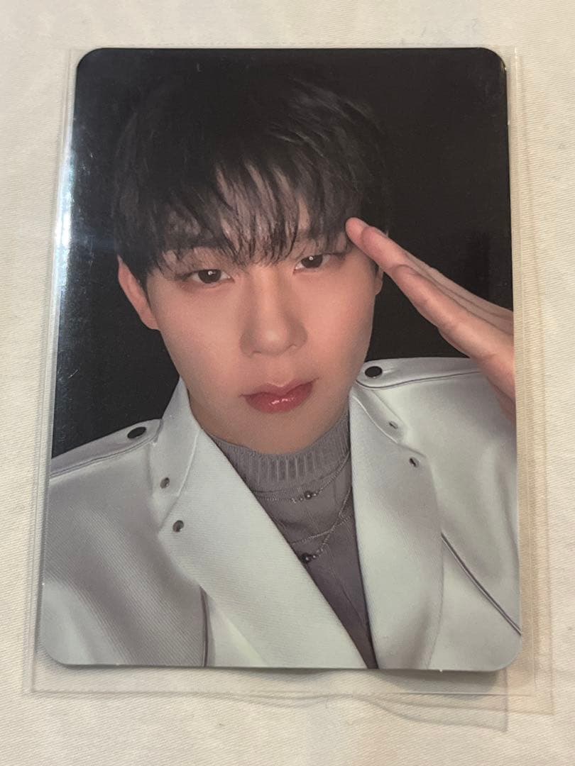 MONSTA X ソウルコン NEXUS トレカ ジュホン 敬礼 - メルカリ