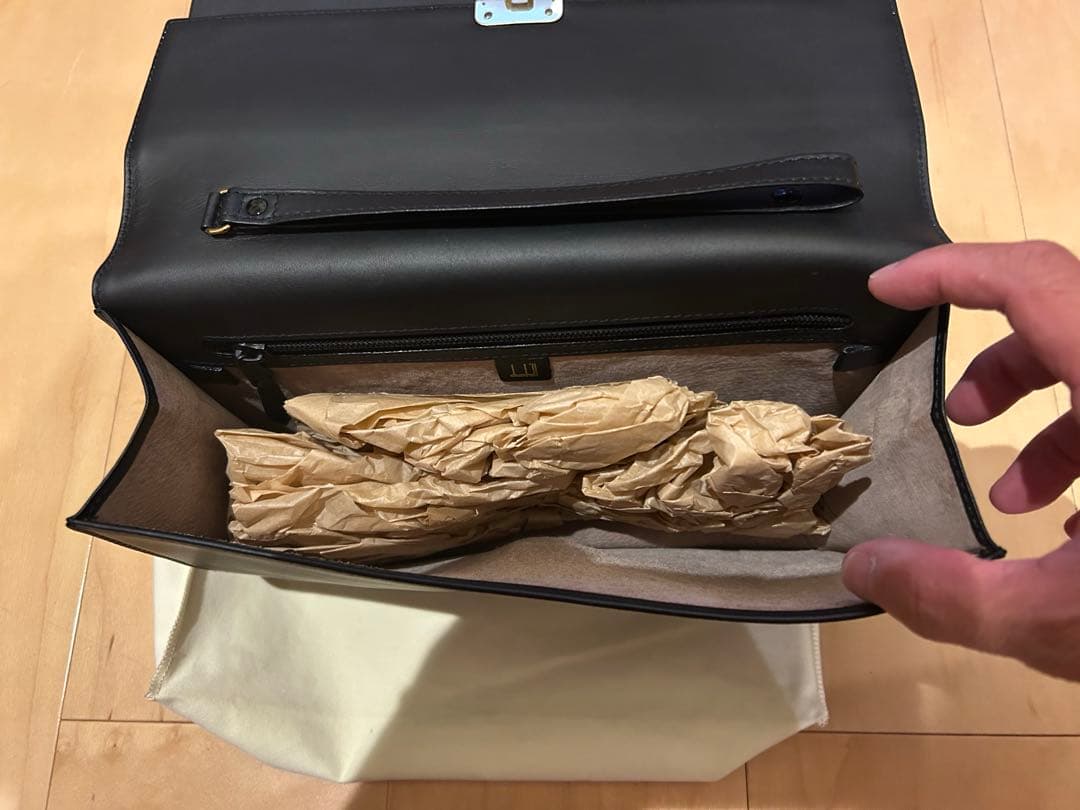 Alfred Dunhill ロック付きクラッチバッグ ブラック