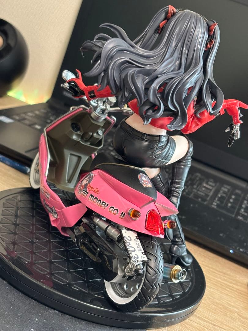 Amazon.co.jp: 絶版/Fate/stay night 1/8 遠坂凛 ガレージキット 原形