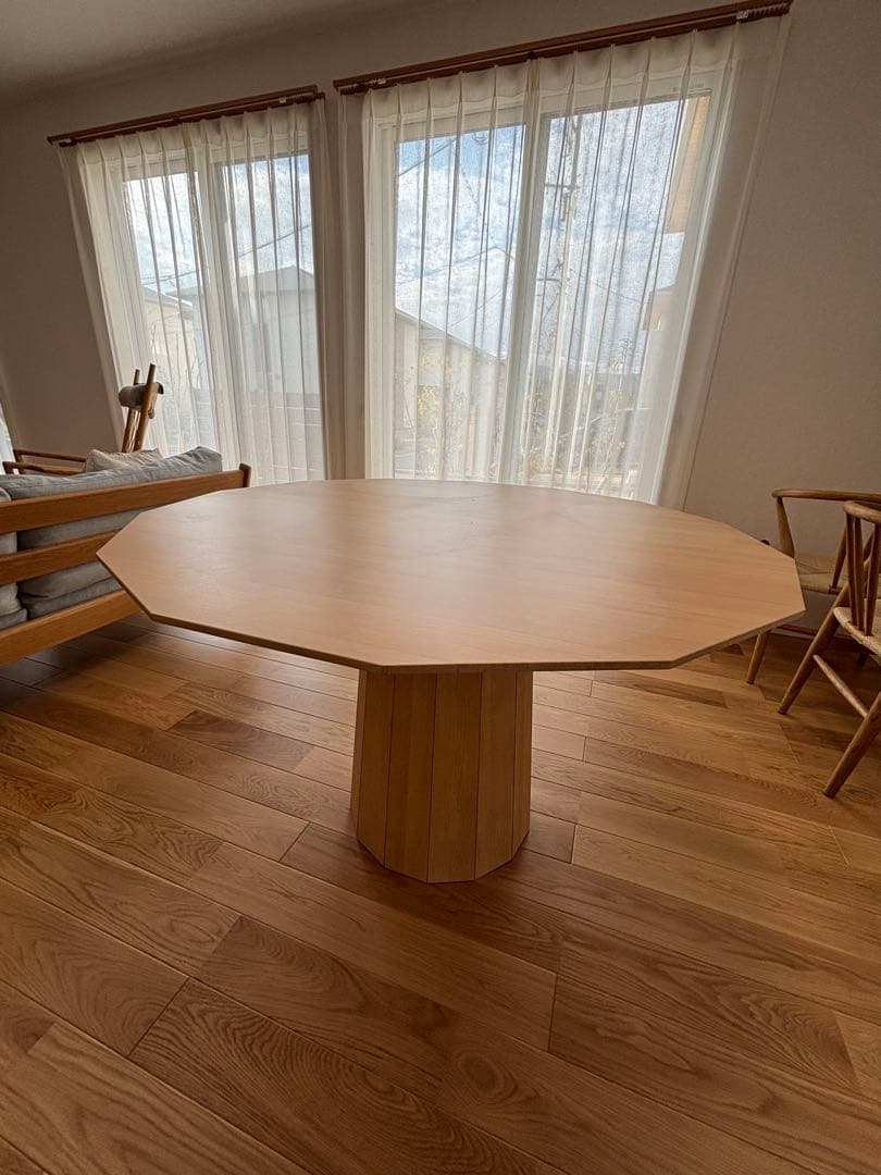 展示品（日焼あり）カリモク　ニュースタンダード　ダイニングテーブル　カラーウッド