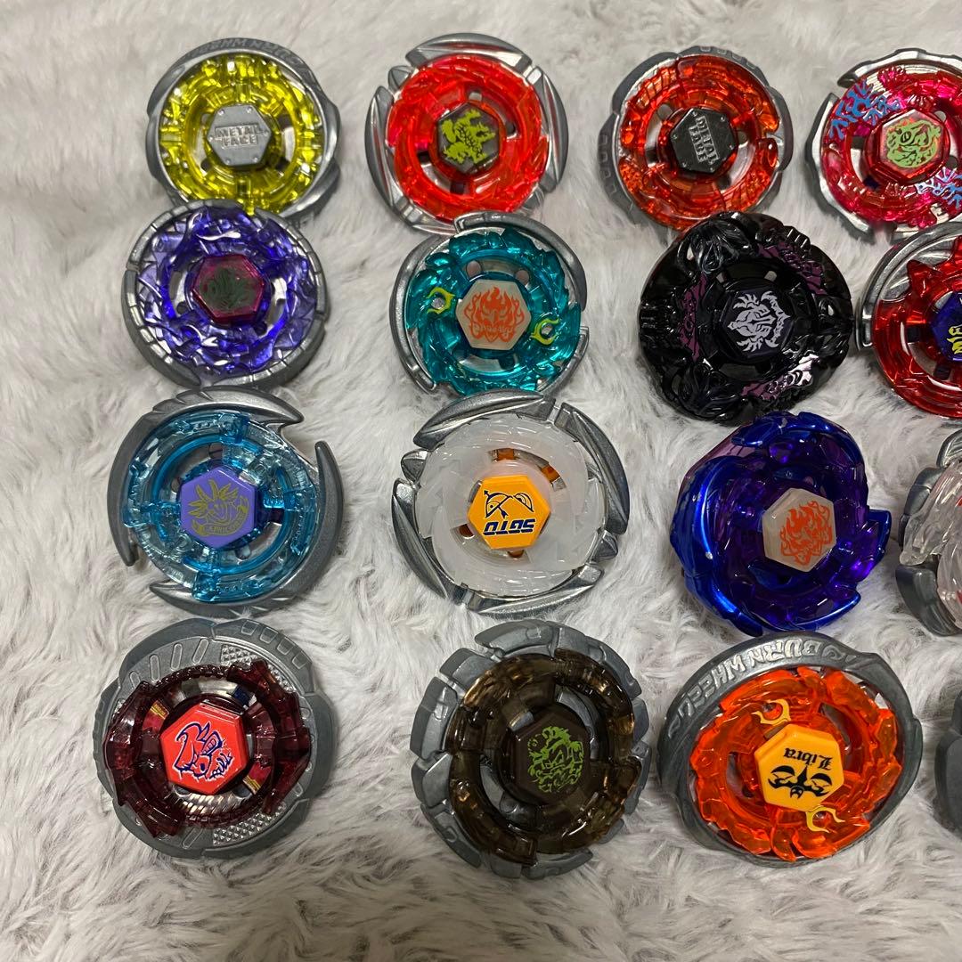 ヌ*コ様 メタルファイトベイブレード まとめ売り - メルカリ