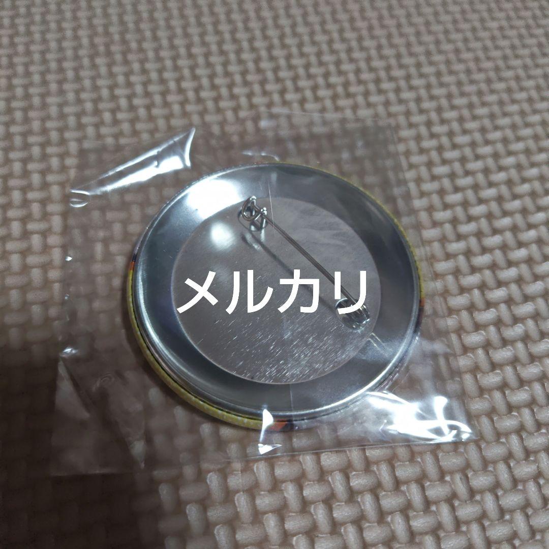 干物妹うまるちゃん！　土間うまる　カラオケの鉄人　缶バッジ　匿名配送