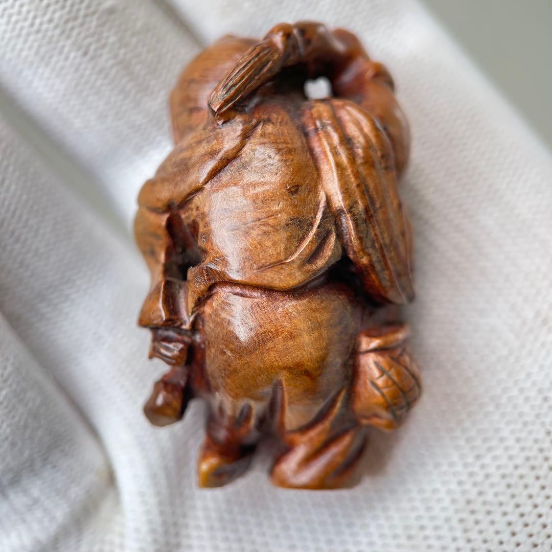 彫刻極上根付天然素材アンティーク骨董飾り物古美術置物細密細工