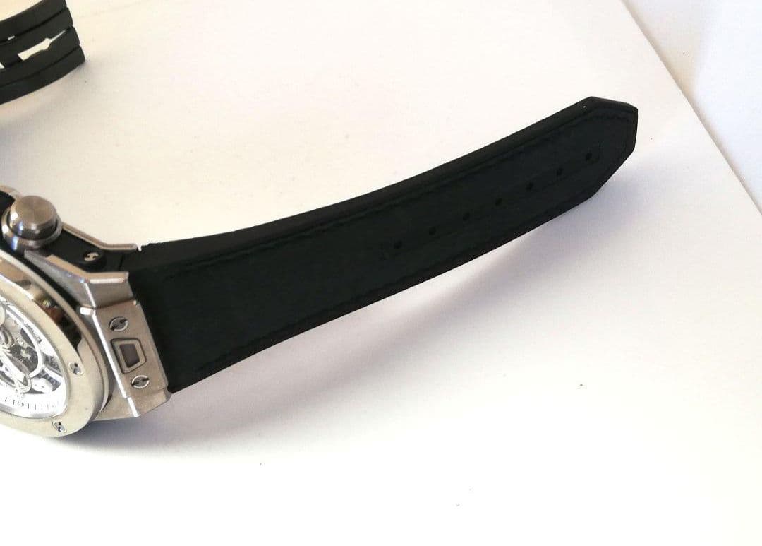 【新品未使用、互換ベルト、バックル付】　ウブロ　ビッグバン　ウニコ　交換ベルト