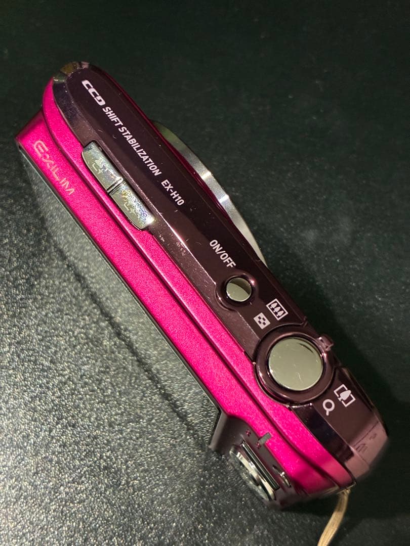 CASIO EXILIM 12.1MP デジタルカメラ ピンク