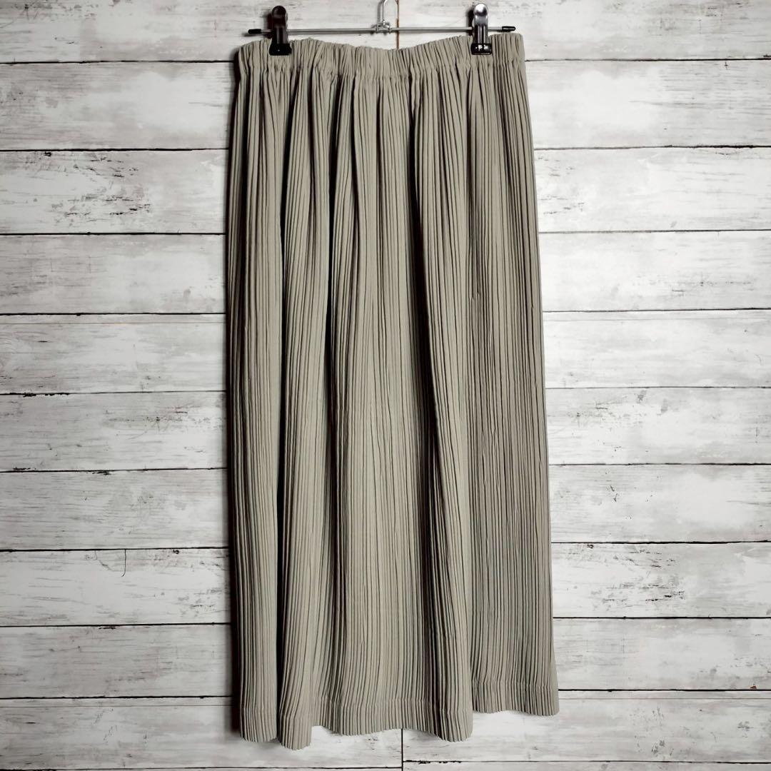 イッセイミヤケ プリーツプリーズ ひざ丈スカート ロング 灰色 グレー