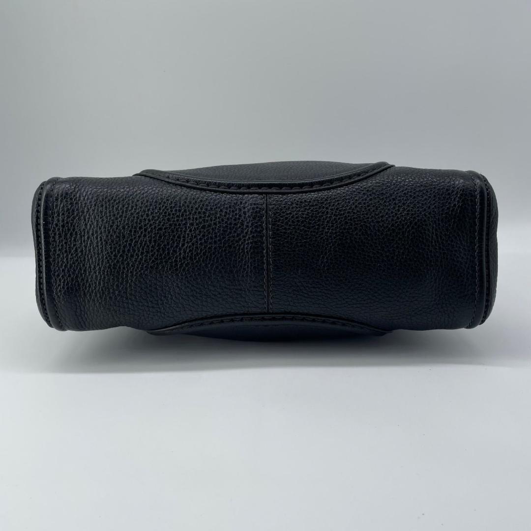 12496✨トッズ ミキー ワンショルダーバッグ 金具 レザー ハンドバッグ