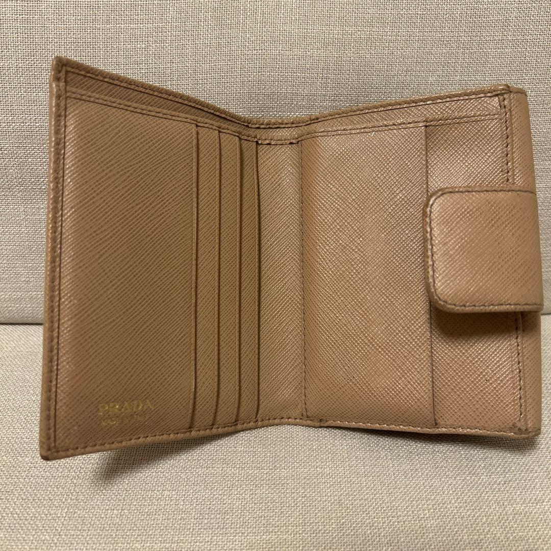 PRADA サフィアーノレザー 二つ折り財布 ベージュ