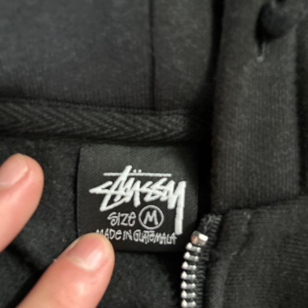 る*様 Stussy 黒 ジップアップパーカー M