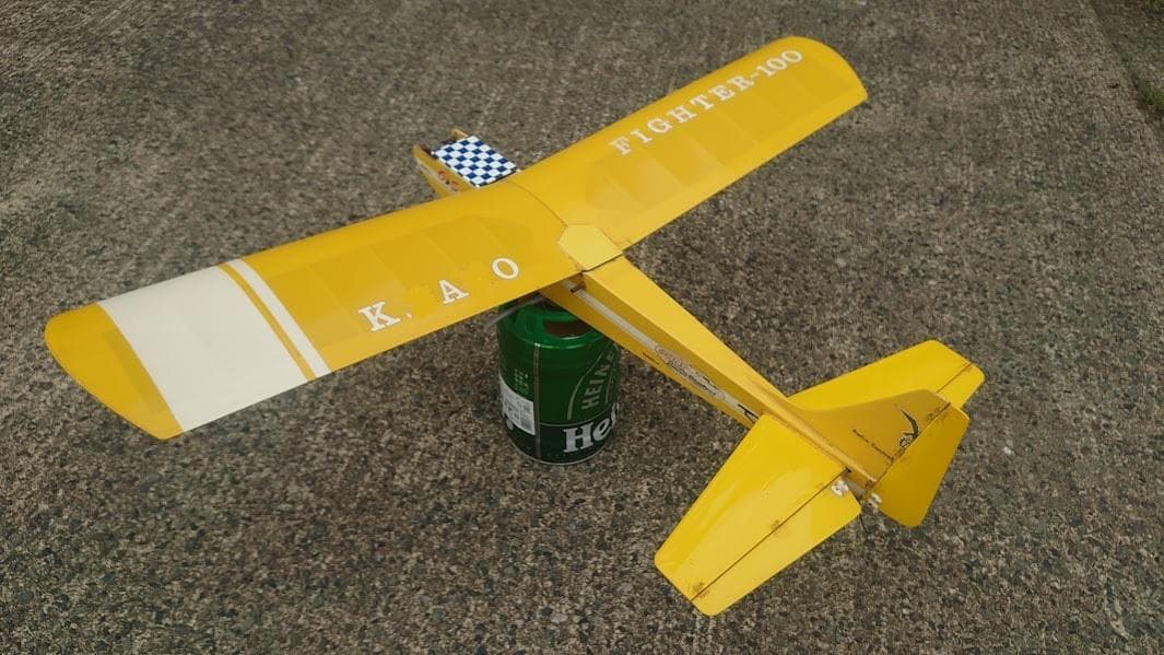 ★パイロット　ファイター100　OK模型ラジコン飛行機