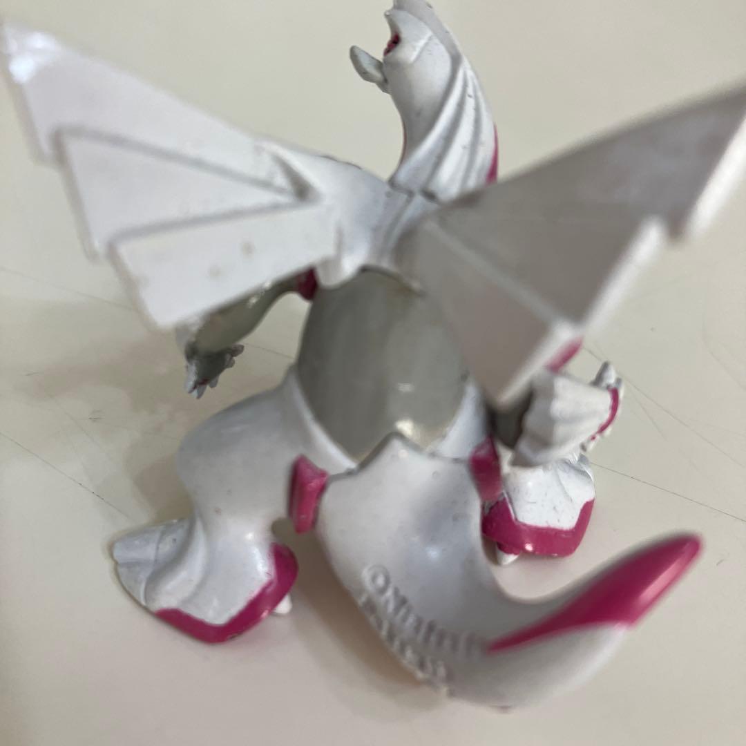 モンコレパルキア ホワイトピンクのドラゴンフィギュア - メルカリ