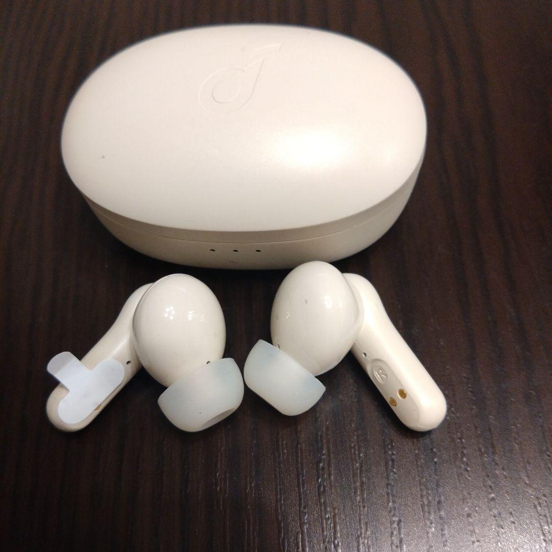 Anker ワイヤレスイヤホン ホワイト Anker Liberty4 イヤホン 白