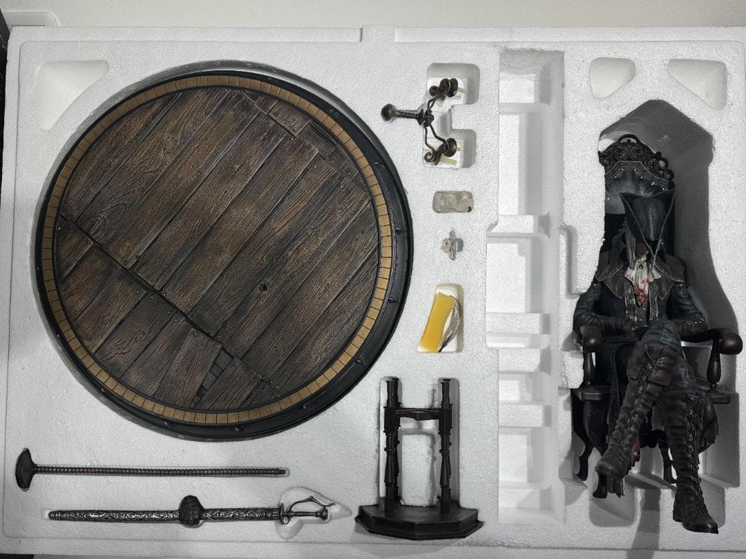 【限定850体生産】Bloodborne 時計塔のマリア EX版 1/4サイズ