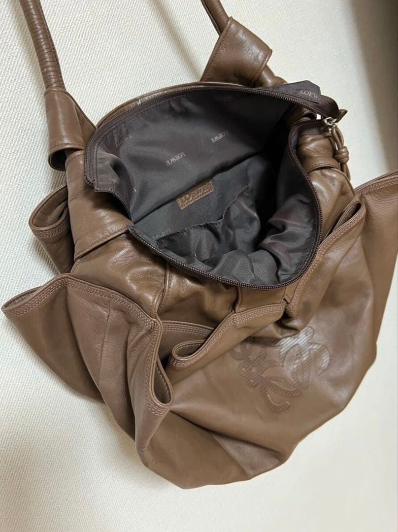 ロエベ　LOEWE ハンドバッグ　アイレアナグラム　ナッパアイレ　トートバッグ