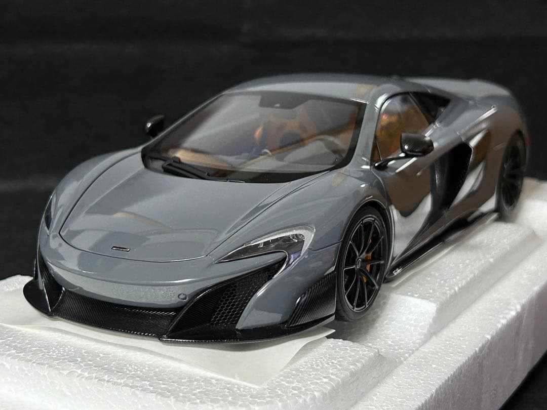 AUTOart マクラーレン 675LT オートアート 1/18 Mclaren