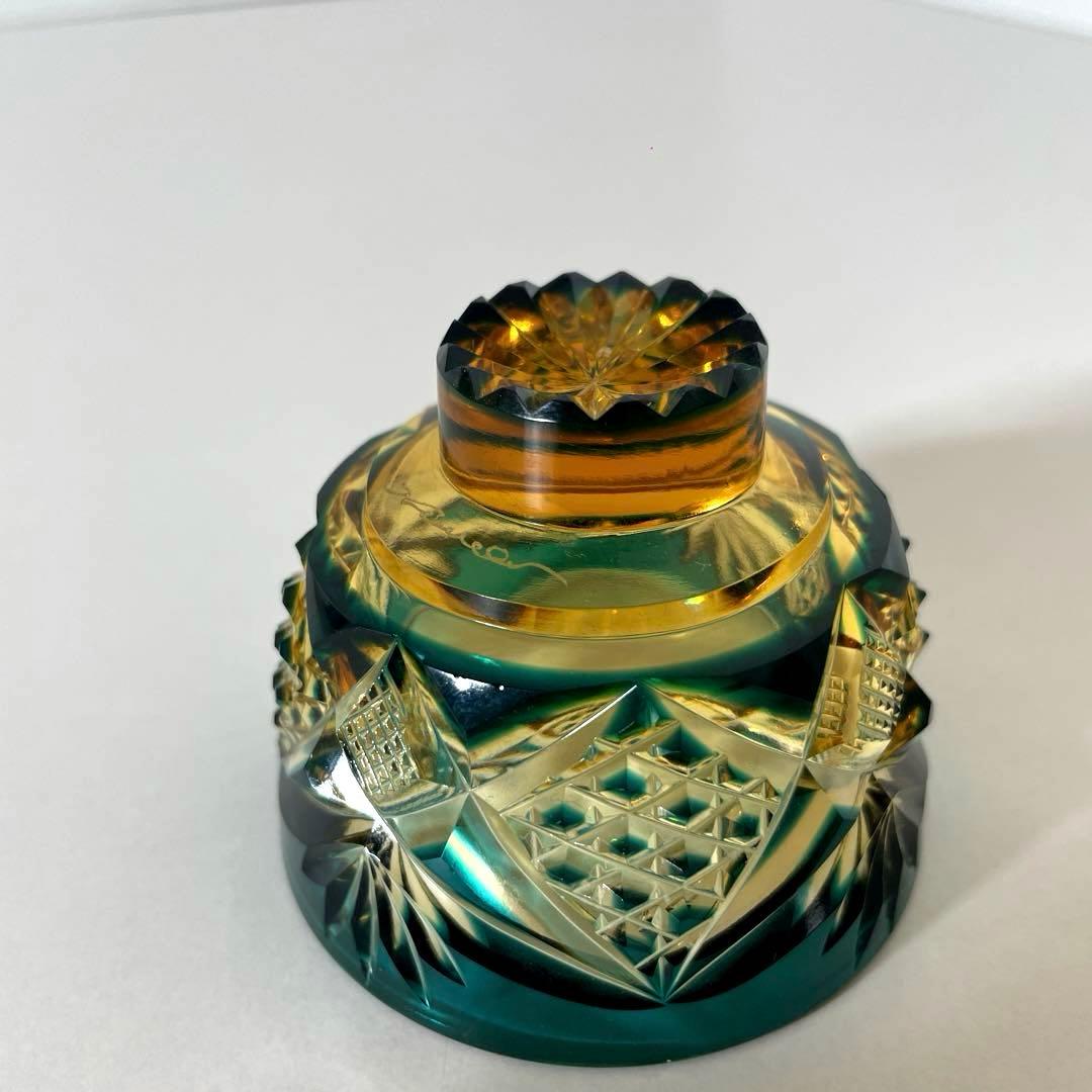 XG331 ガラス工芸作家・黒木国昭・綾切子・銘「猪口」・骨董・アンティーク